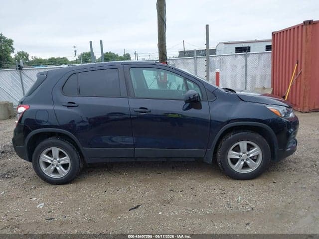 2022 CHEVROLET TRAX AWD LS 13