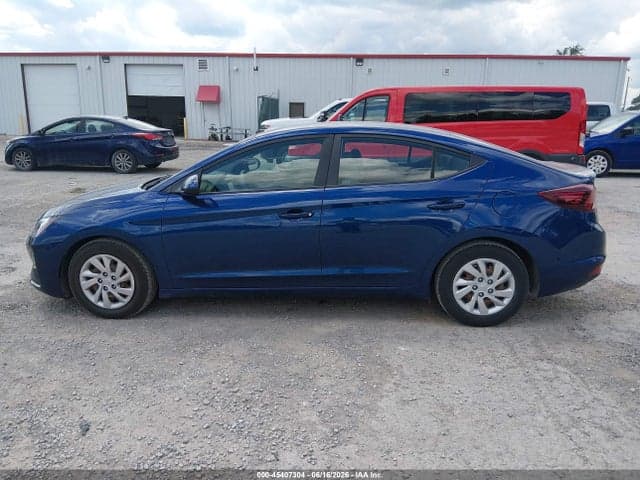 2020 HYUNDAI ELANTRA SE 14
