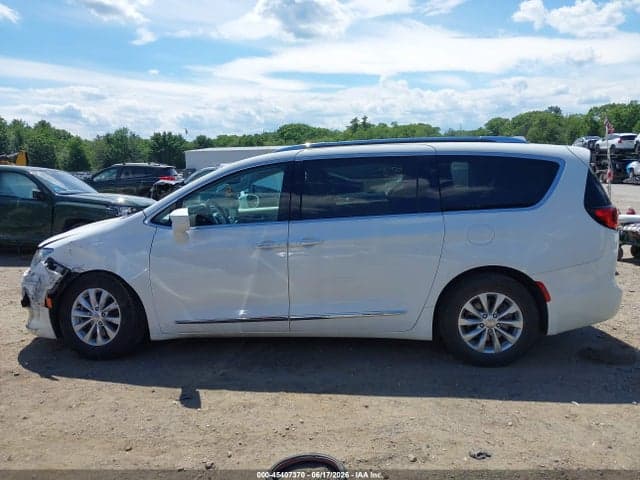 2018 CHRYSLER PACIFICA TOURING L PLUS 14