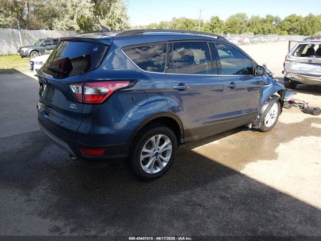 2018 FORD ESCAPE SEL 4