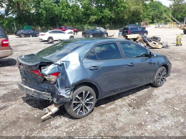 2018 TOYOTA COROLLA SE 4