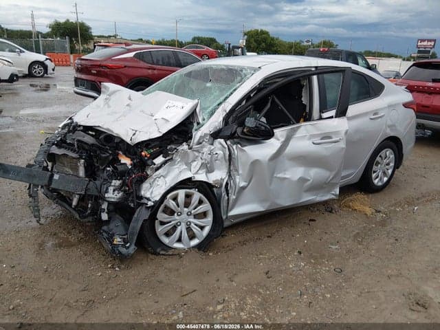 2020 HYUNDAI ACCENT SE 2