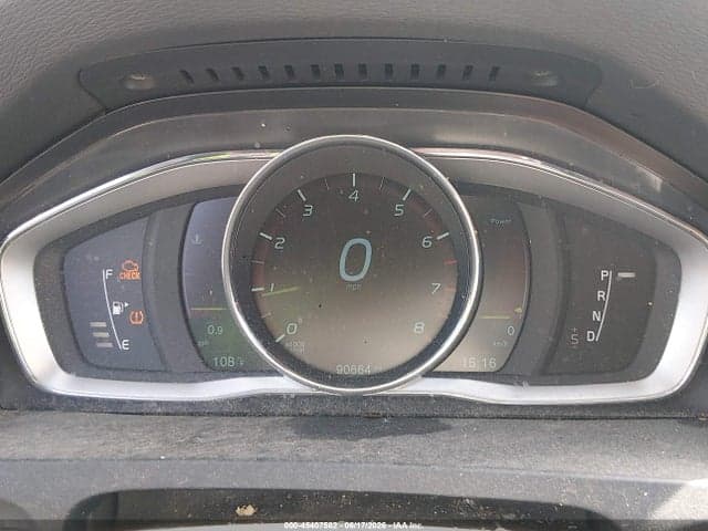 2015 VOLVO V60 T5 7