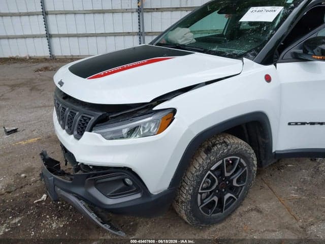 2025 JEEP COMPASS TRAILHAWK 4X4 7