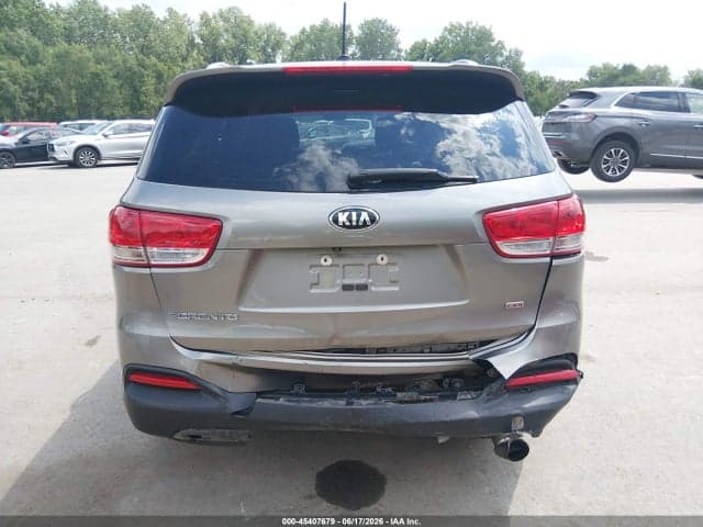 2017 KIA SORENTO 2.4L LX 17