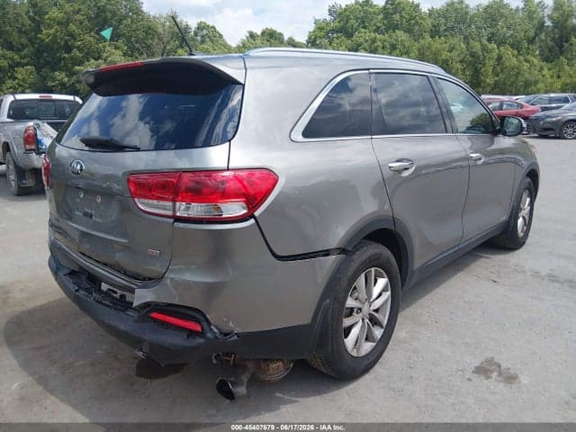2017 KIA SORENTO 2.4L LX 4