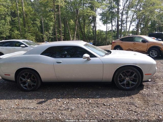 2019 DODGE CHALLENGER SXT 13