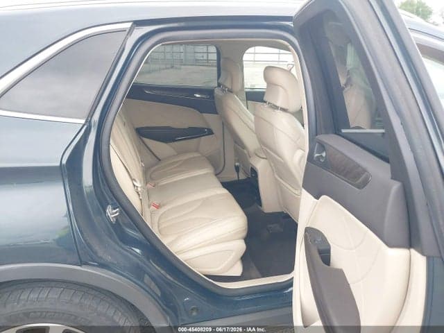 2019 LINCOLN MKC RESERVE 8