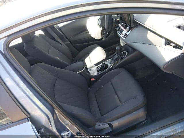 2025 TOYOTA COROLLA LE 5