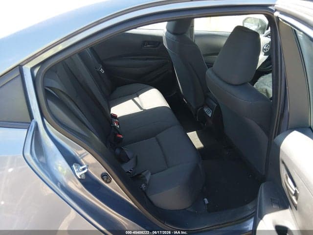 2025 TOYOTA COROLLA LE 8