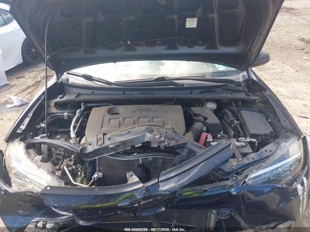 2018 TOYOTA COROLLA LE 10