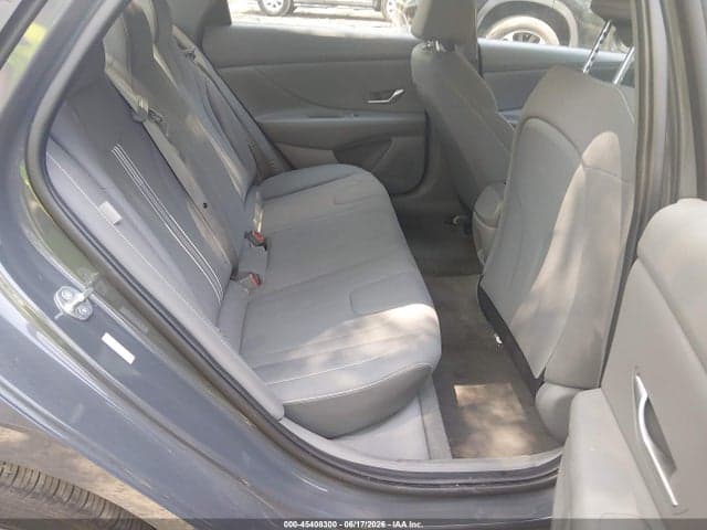 2024 HYUNDAI ELANTRA SEL 8