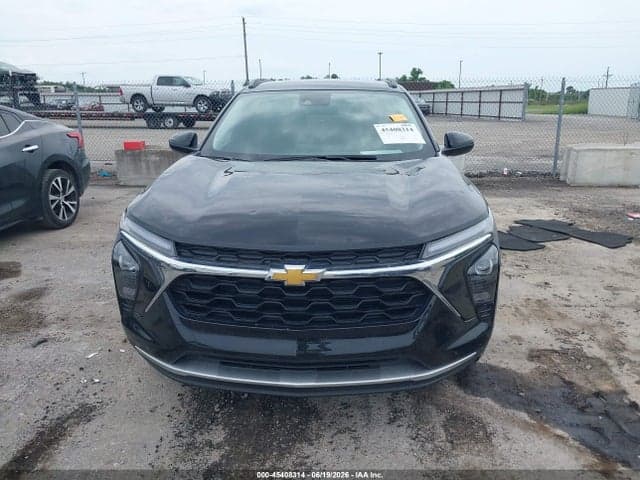 2025 CHEVROLET TRAX FWD LT 12
