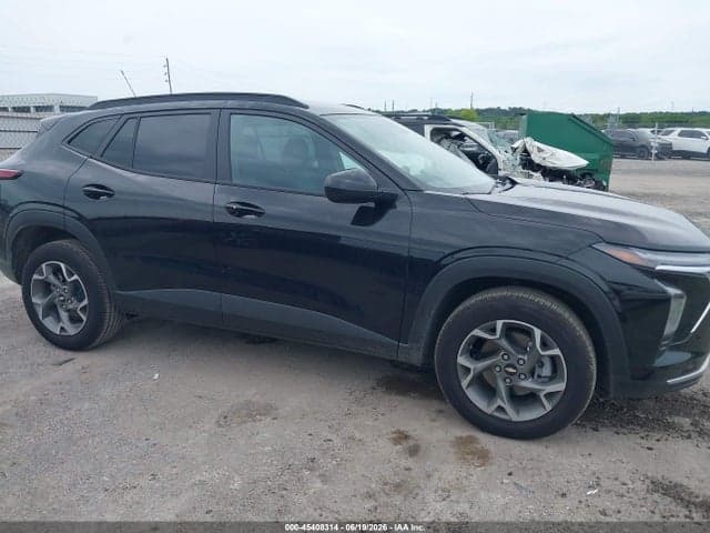 2025 CHEVROLET TRAX FWD LT 13