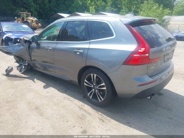 2021 VOLVO XC60 T5 3
