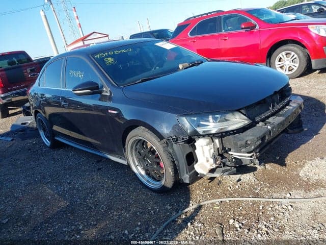 2017 VOLKSWAGEN JETTA GLI - 1