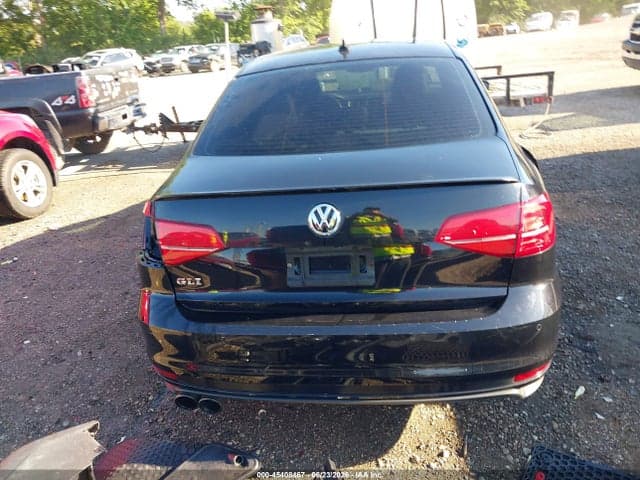 2017 VOLKSWAGEN JETTA GLI 17