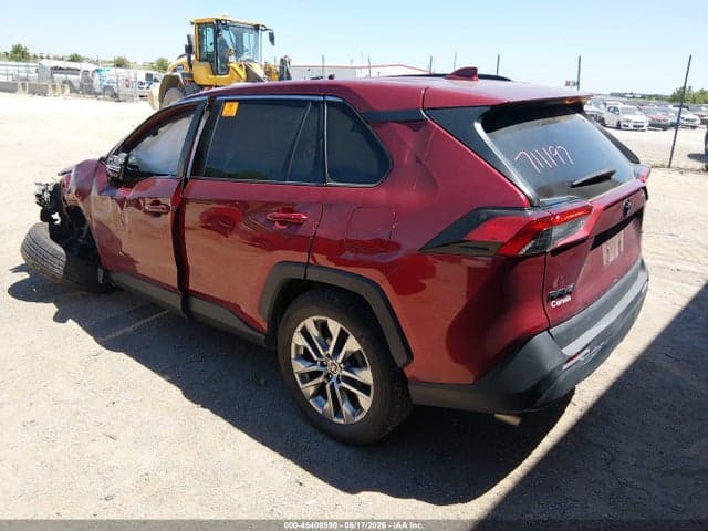 2021 TOYOTA RAV4 XLE PREMIUM 3