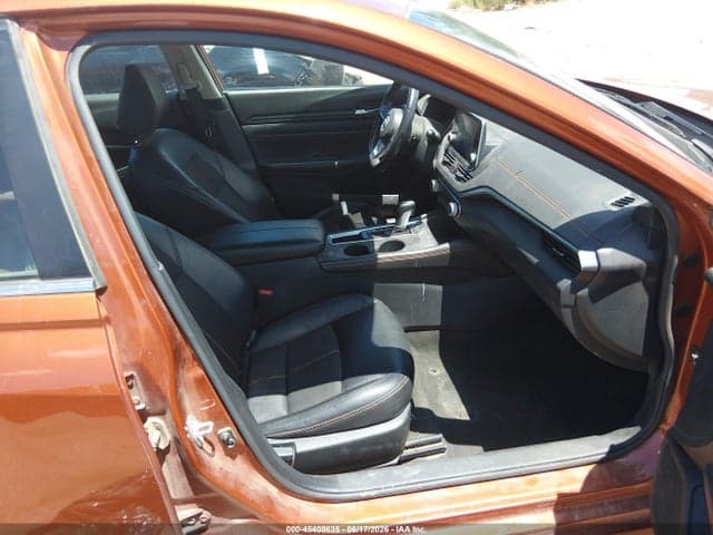 2022 NISSAN ALTIMA SR FWD 5