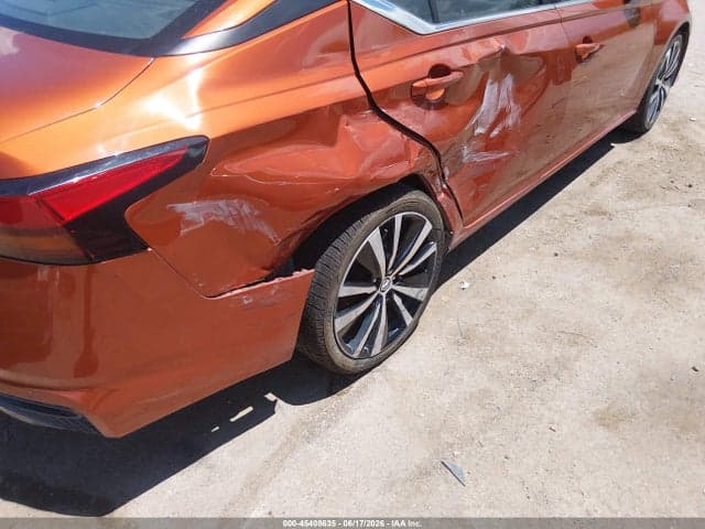 2022 NISSAN ALTIMA SR FWD 6