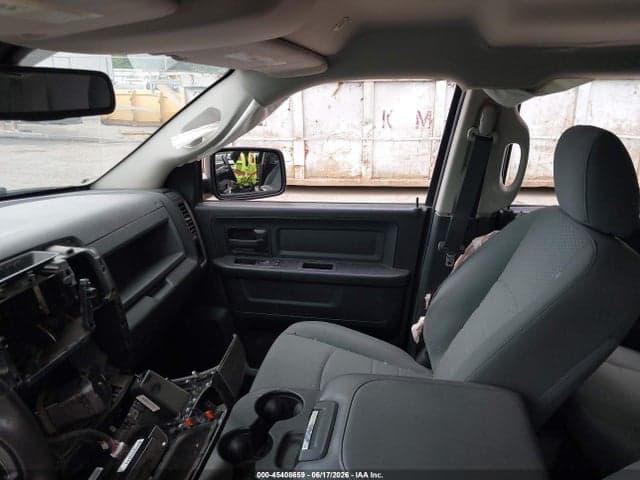 2018 RAM 1500 TRADESMAN 4X4 6'4 BOX 5