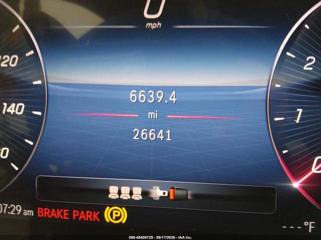 2024 MERCEDES-BENZ C 300 7