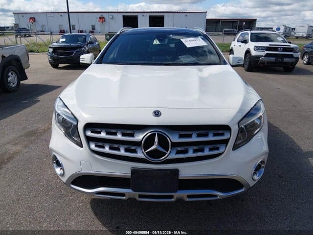 2018 MERCEDES-BENZ GLA 250 4MATIC 12