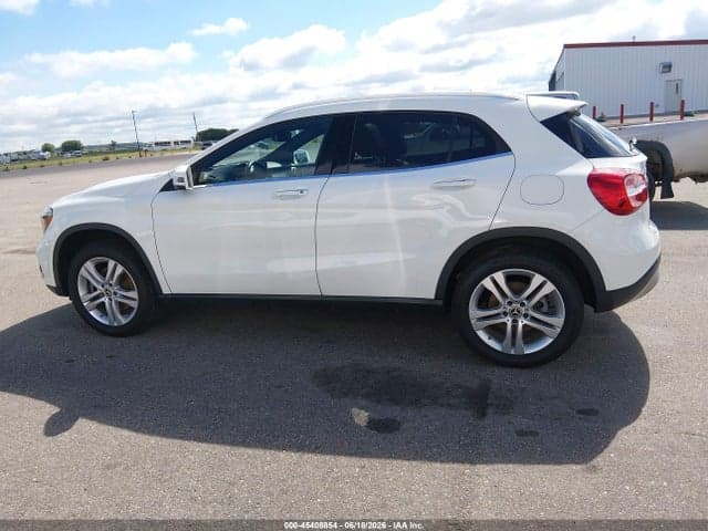 2018 MERCEDES-BENZ GLA 250 4MATIC 14
