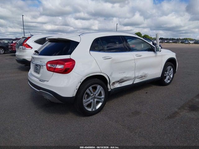 2018 MERCEDES-BENZ GLA 250 4MATIC 4