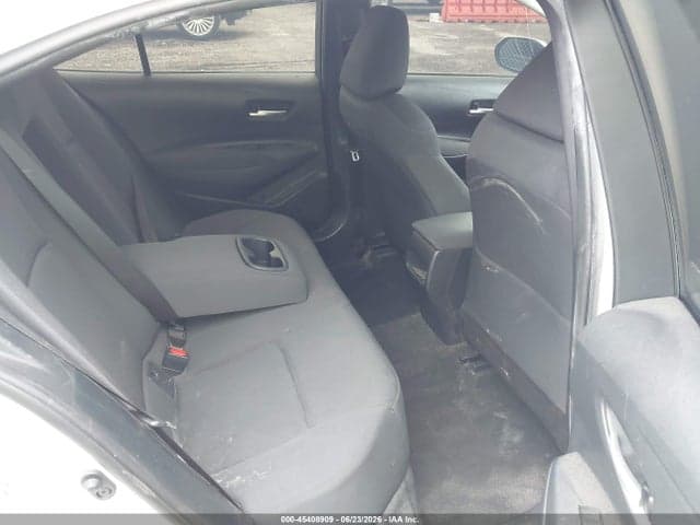 2021 TOYOTA COROLLA LE 8