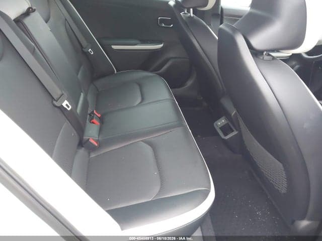 2025 KIA K4 GT-LINE 8