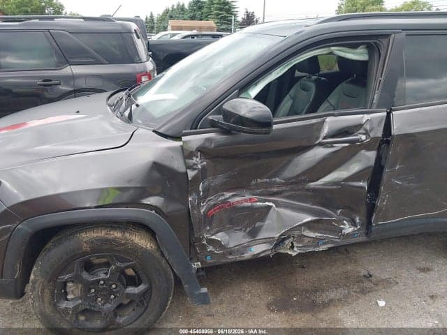 2024 JEEP COMPASS TRAILHAWK 4X4 6