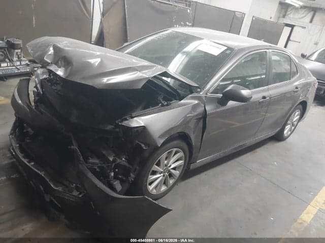2024 TOYOTA CAMRY LE 2