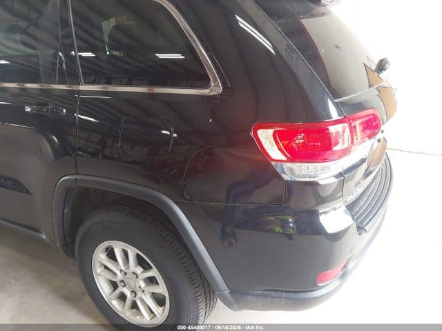 2019 JEEP GRAND CHEROKEE LAREDO E 4X4 3