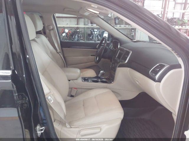 2019 JEEP GRAND CHEROKEE LAREDO E 4X4 5