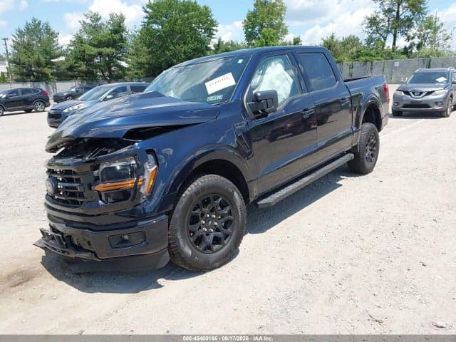 2024 FORD F-150 XLT 2