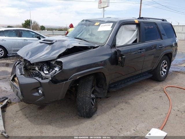 2021 TOYOTA 4RUNNER TRD OFF ROAD PREMIUM 2
