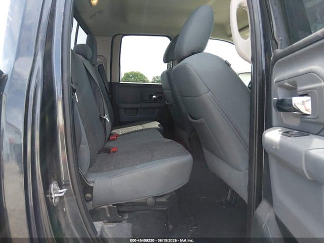 2018 RAM 1500 BIG HORN 4X4 6'4 BOX 8
