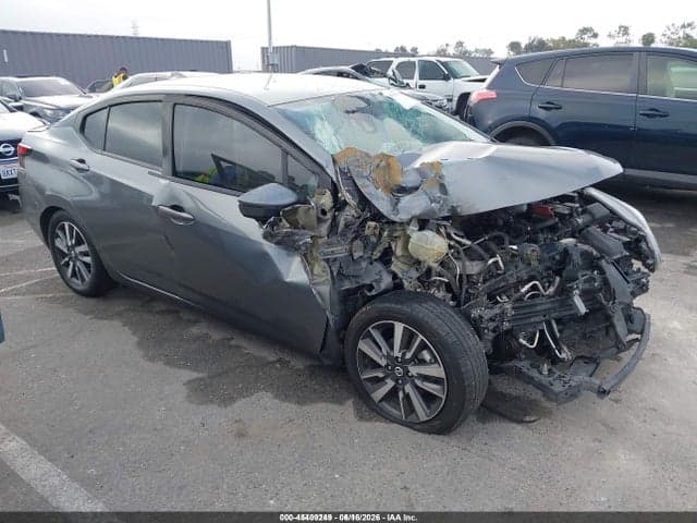 2021 NISSAN VERSA SV XTRONIC CVT 1