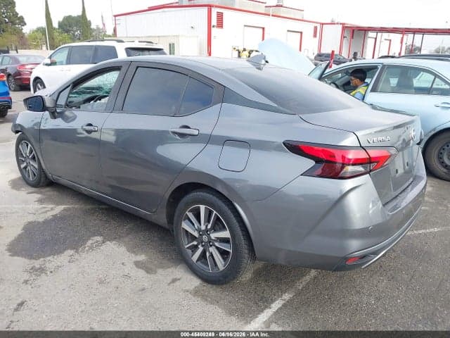 2021 NISSAN VERSA SV XTRONIC CVT 3