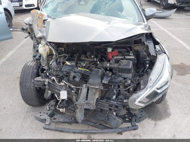 2021 NISSAN VERSA SV XTRONIC CVT 6