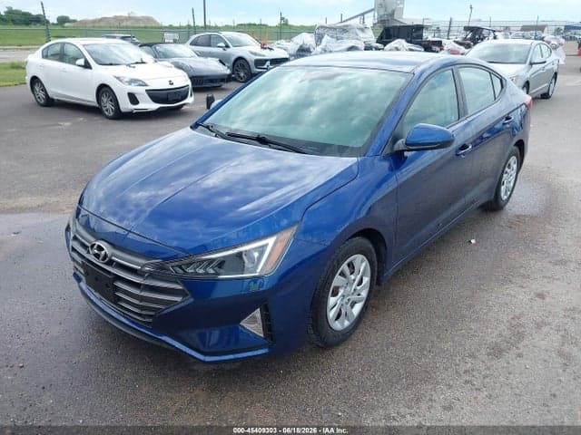 2020 HYUNDAI ELANTRA SE 2