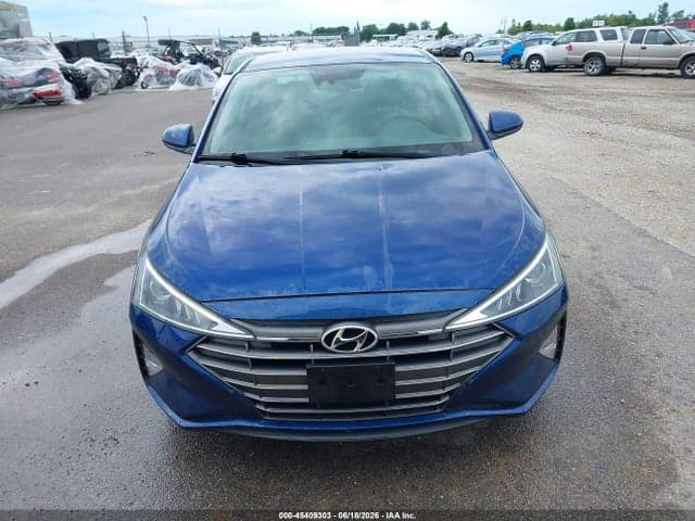2020 HYUNDAI ELANTRA SE 12