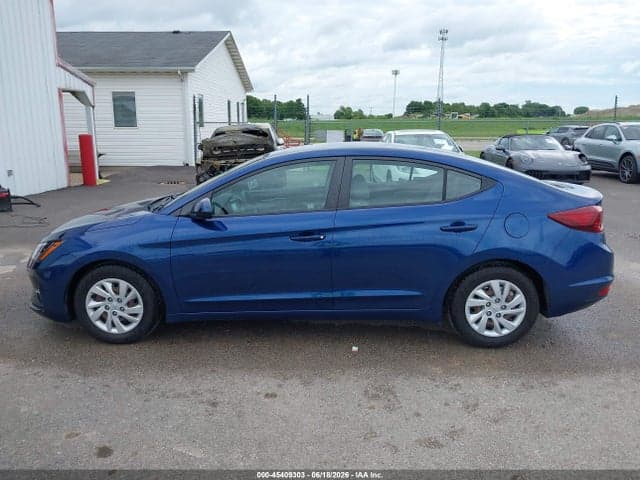 2020 HYUNDAI ELANTRA SE 14