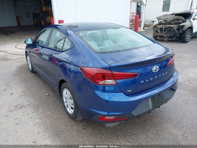 2020 HYUNDAI ELANTRA SE 3