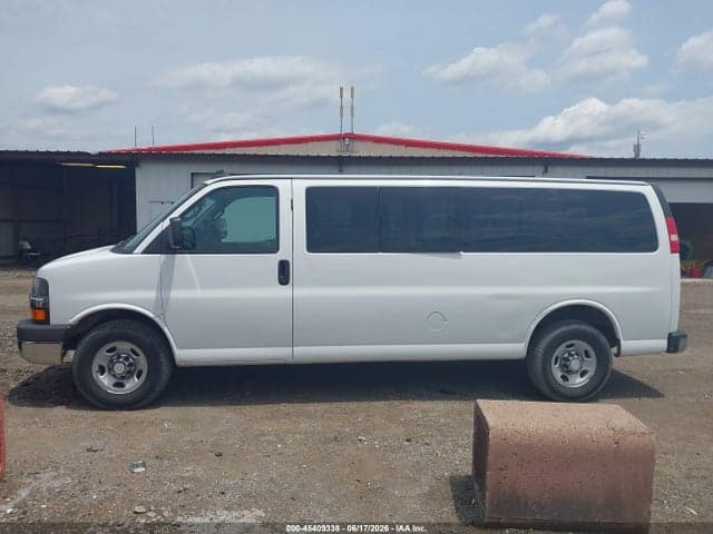 2017 CHEVROLET EXPRESS 3500 LT 15