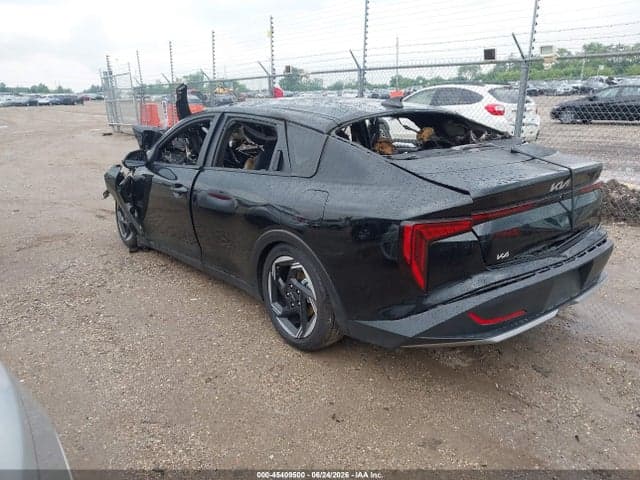 2026 KIA K4 EX 3