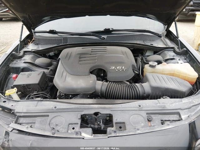 2021 CHRYSLER 300 300S 10