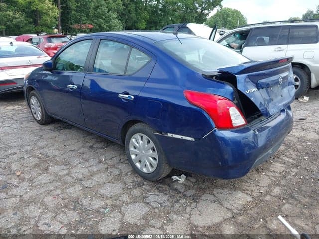 2019 NISSAN VERSA 1.6 SV 3