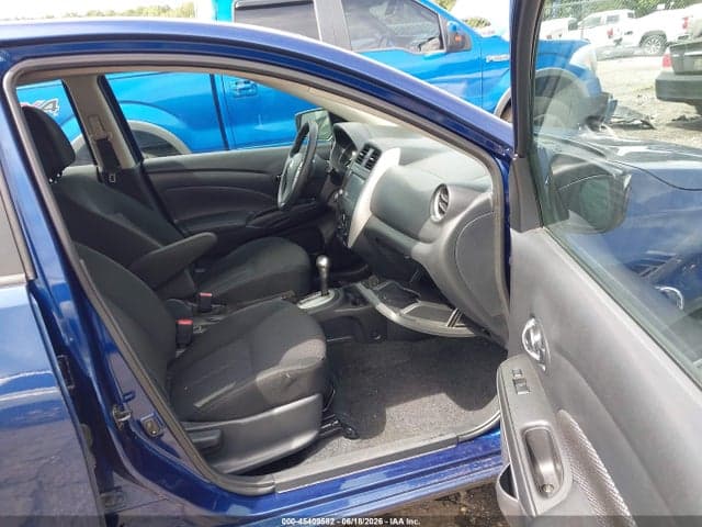 2019 NISSAN VERSA 1.6 SV 5